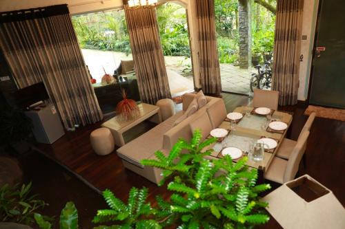 21b02723-8fe5-45ed-a016-da21db753c45